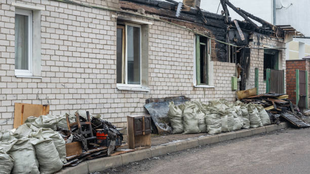 24/7 Emergency Fire Damage Removal experts in Murphys, CA